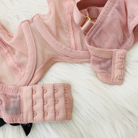 Victoria’s Secret Very Sexy Unlined Balconette Bra - Picture 3 of 6